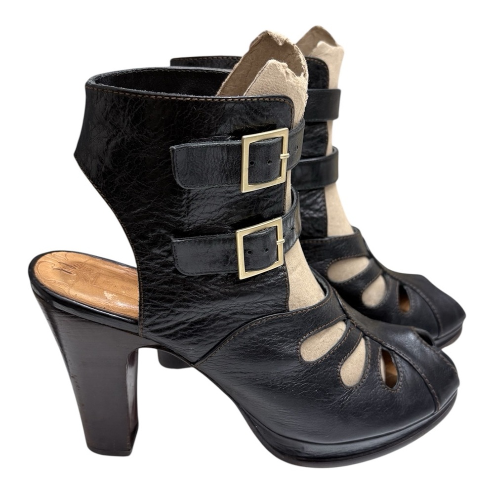 CHIE MIHARA  XEROCO BLACK LEATHER SANDALS HEELS  EU Size 40 US 10
